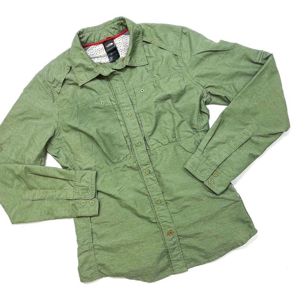 THE NORTH FACE LONG SLEEVE BUTTON DOWN SHIRT